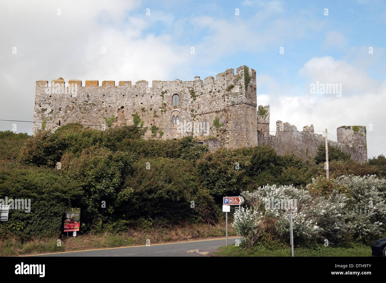 Manorbier Castle Is Castle Located In The Village Of Manorbier Hi Res   Manorbier Castle A Norman Castle Located In The Village Of Manorbier DTH9TY 