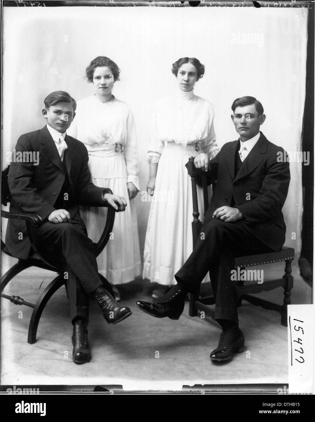 Stone family portrait 1916 Stock Photo Alamy