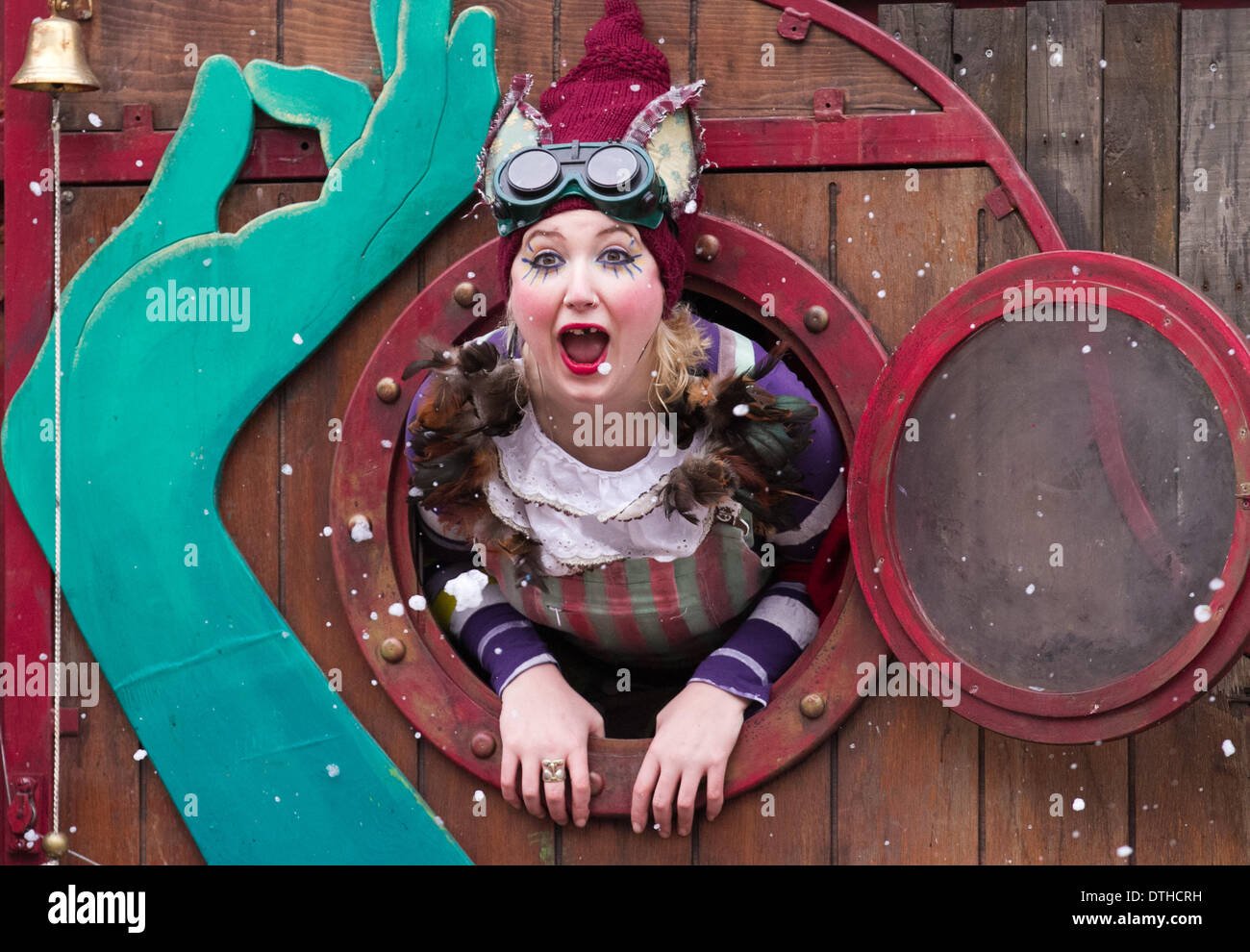 Female cabaret artists hires stock photography and images Alamy