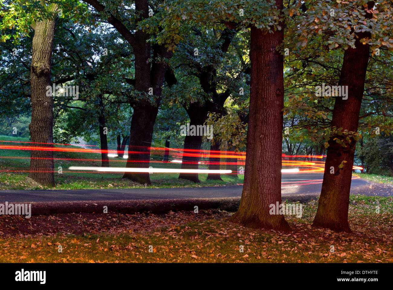 Car go corner road hires stock photography and images Alamy