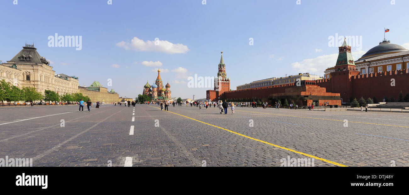 Panorama red square hi-res stock photography and images - Alamy
