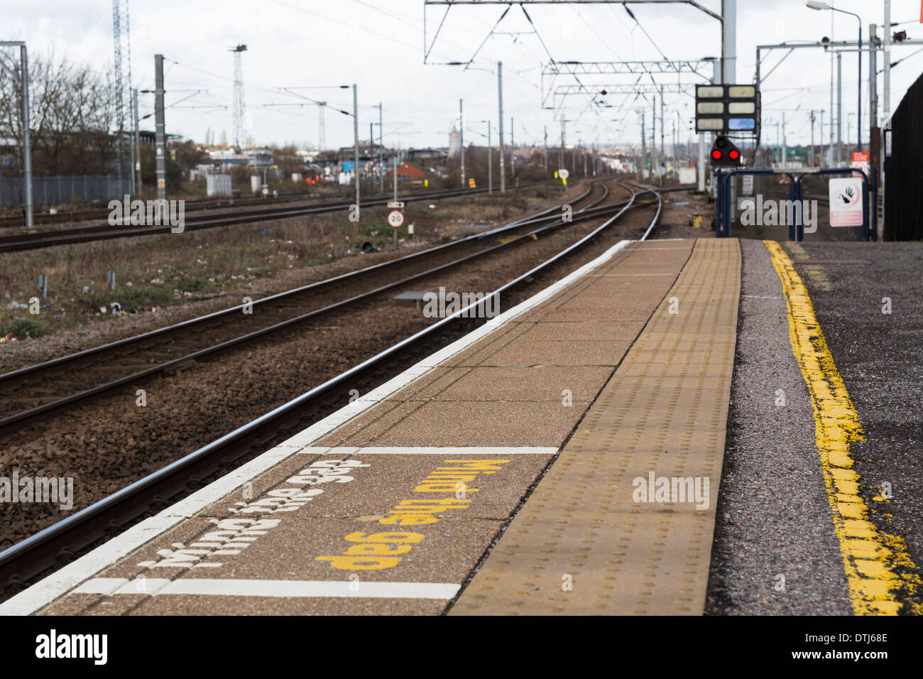 Desert railway station platform. London, UK Stock Photo