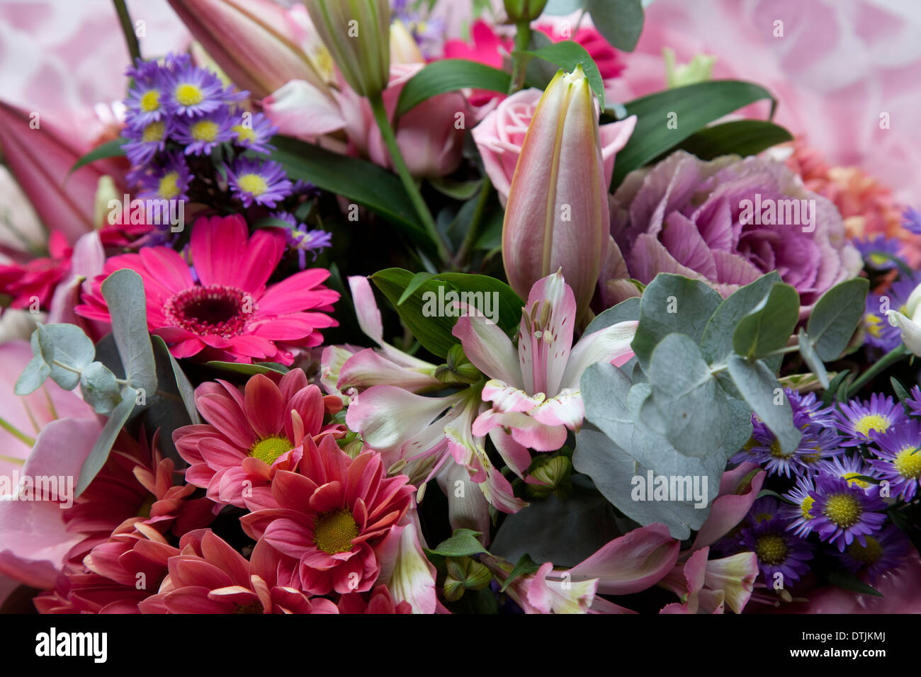 Presentation bouquet hi-res stock photography and images - Alamy