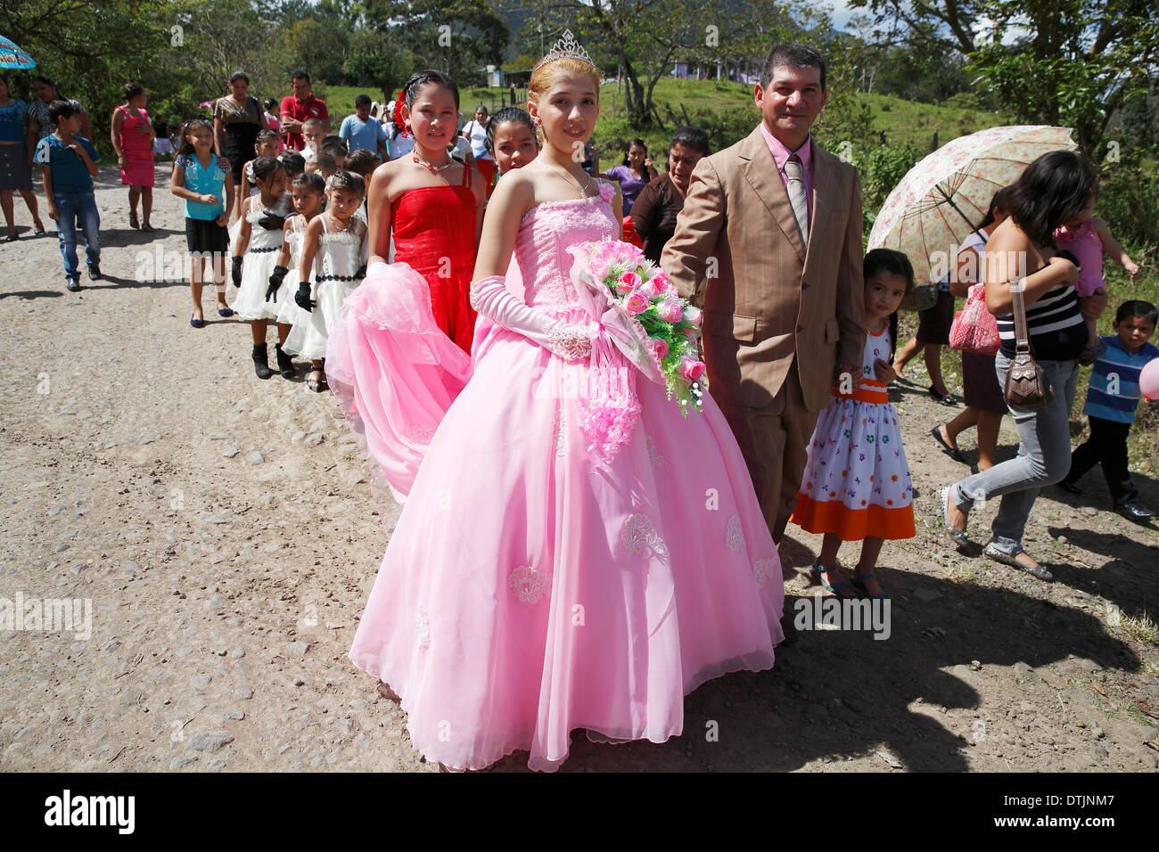 Vestidos de cortejo de 15 2025 años