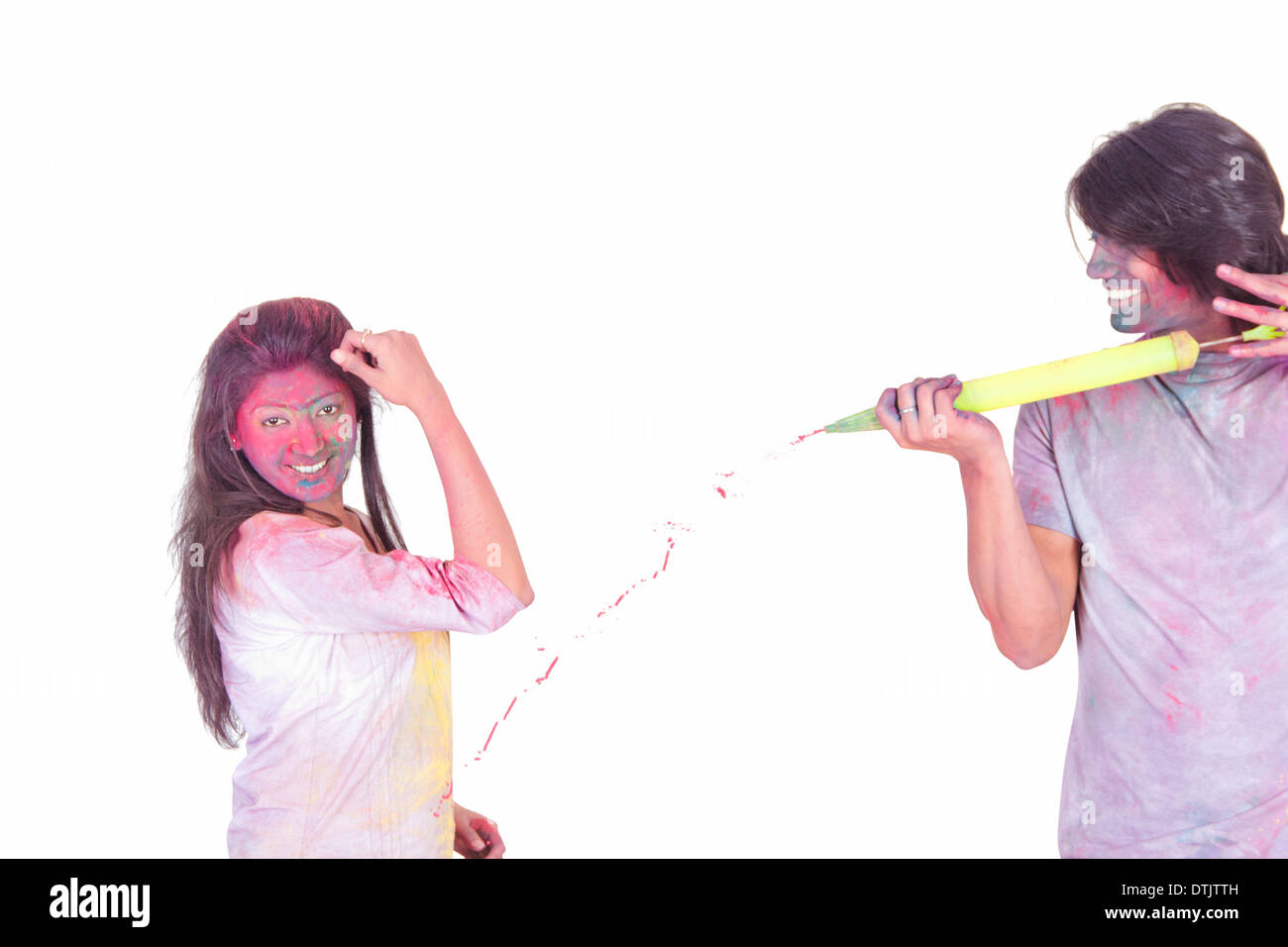 holi pichkari playing
