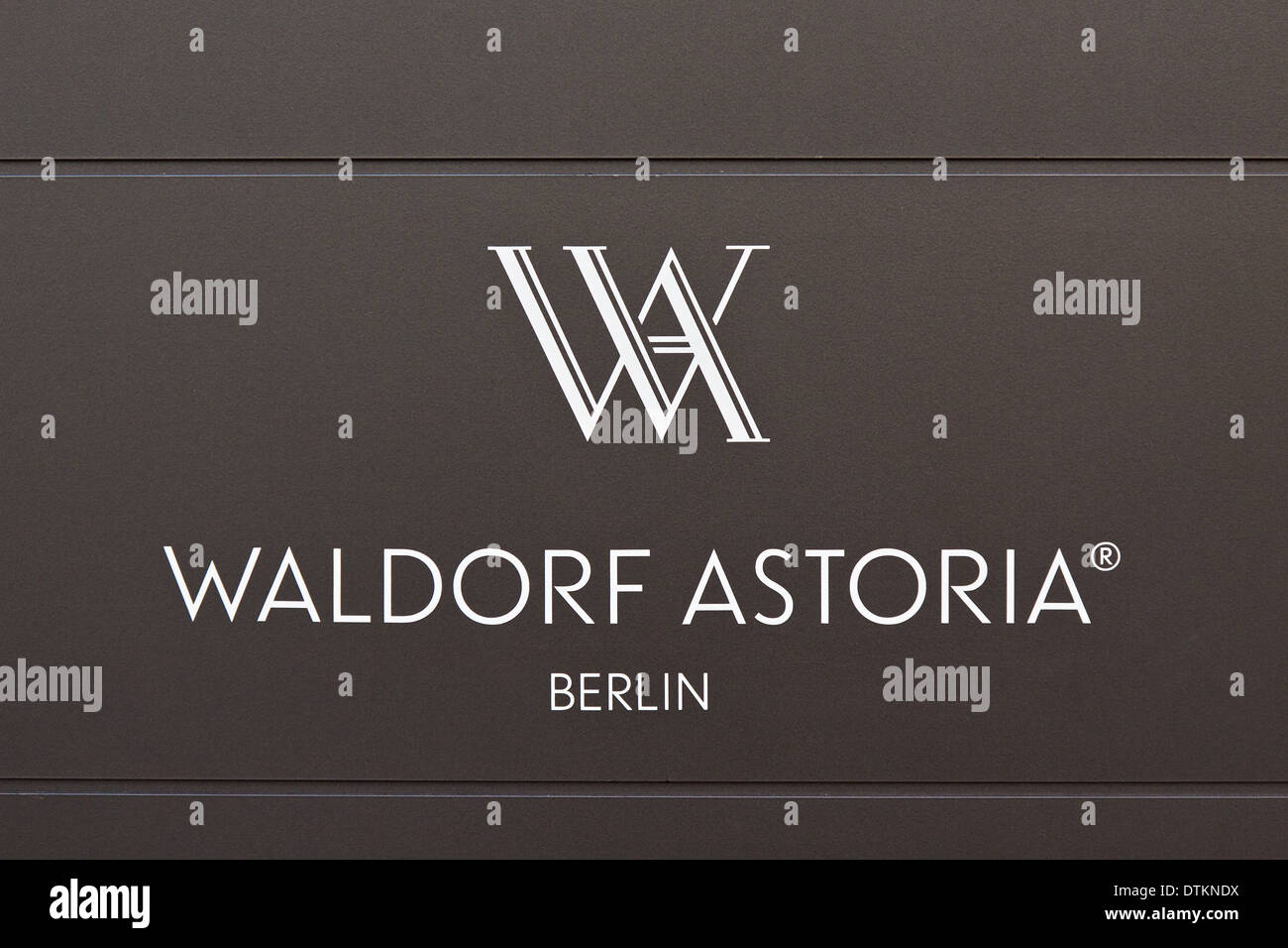 Waldorf astoria logo hi-res stock photography and images - Alamy