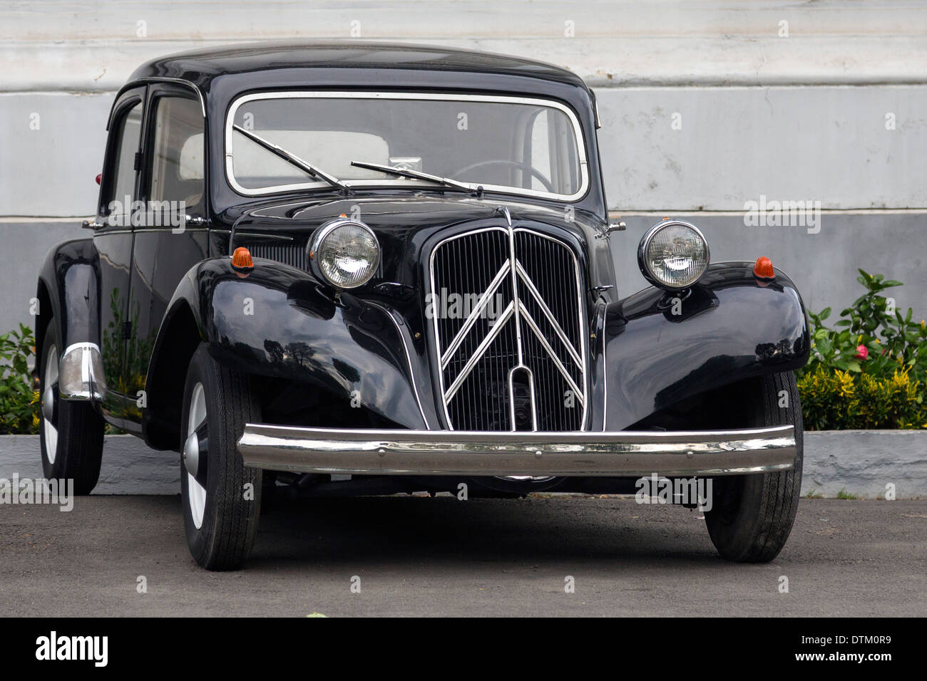 Old Citroen Car Ho Chi Minh City Vietnam Stock Photo Alamy