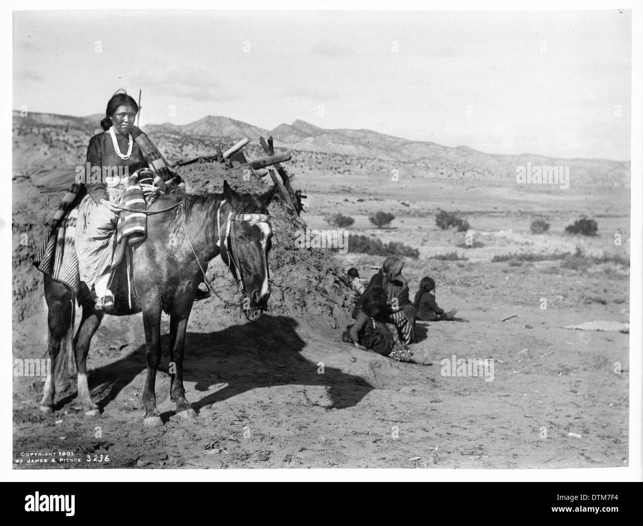 Traditional hogan Black and White Stock Photos & Images - Alamy