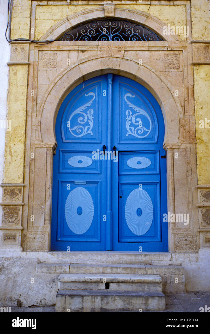Tunisia, Sidi Bou Said. Carved Stonework Portal Surrounding Painted Blue  Door, Entrance to a Private Home Stock Photo - Alamy