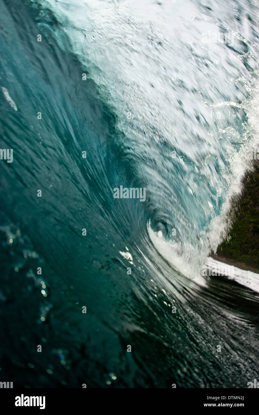 hawaii wave barrel of water ocean sea Stock Photo Alamy