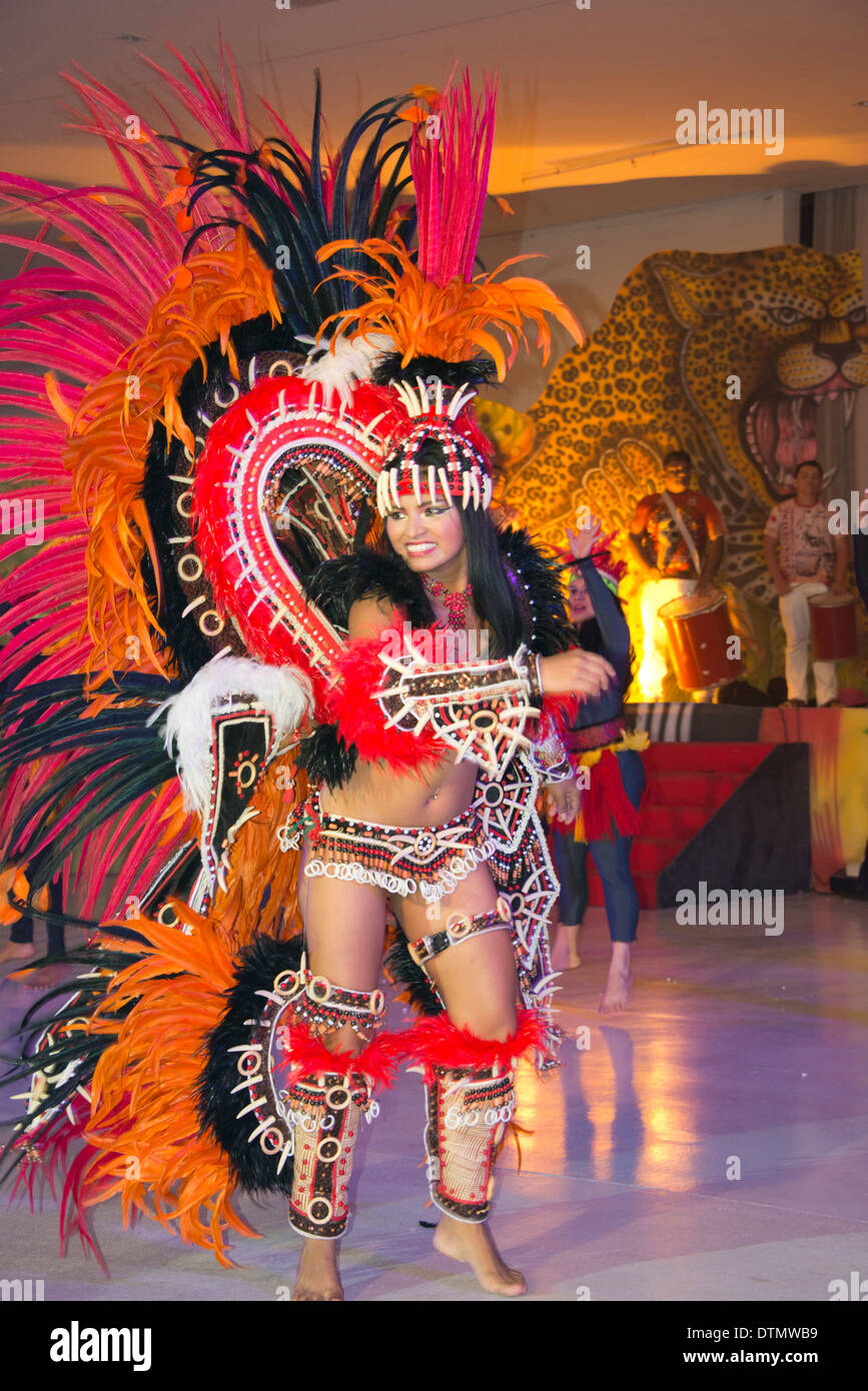 Samba show hi-res stock photography and images - Alamy