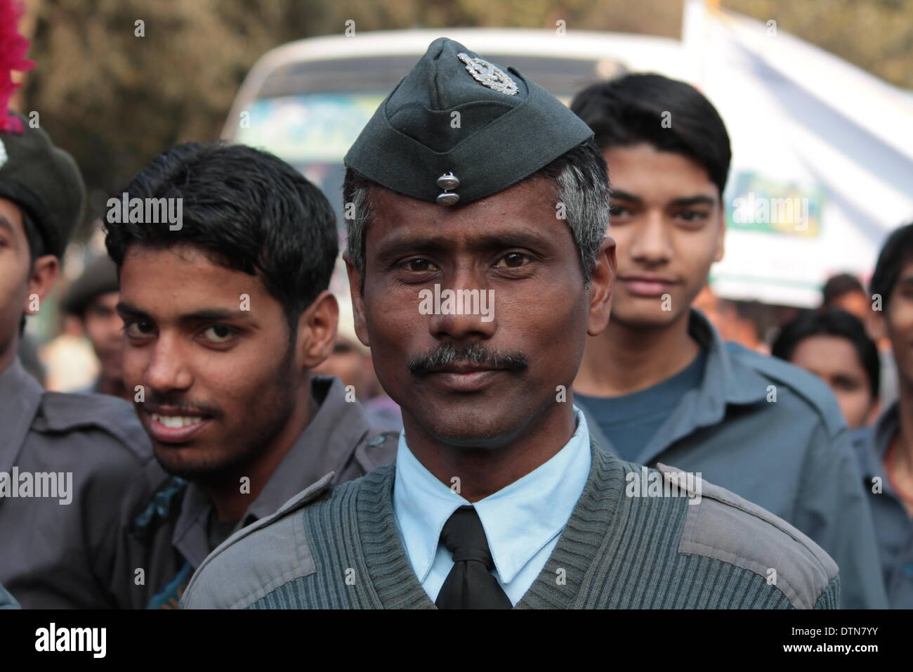 Gandhi Maidan, Patna, Bihar, India, 21st February 2014. National Cadet Corpse cadets organize awareness campaign to promote National Youth Policy 2014 on theme “Enabling India’s Youth to Realize Their Dreams’. Credit:  Rupa Ghosh/Alamy Live News. Stock Photo