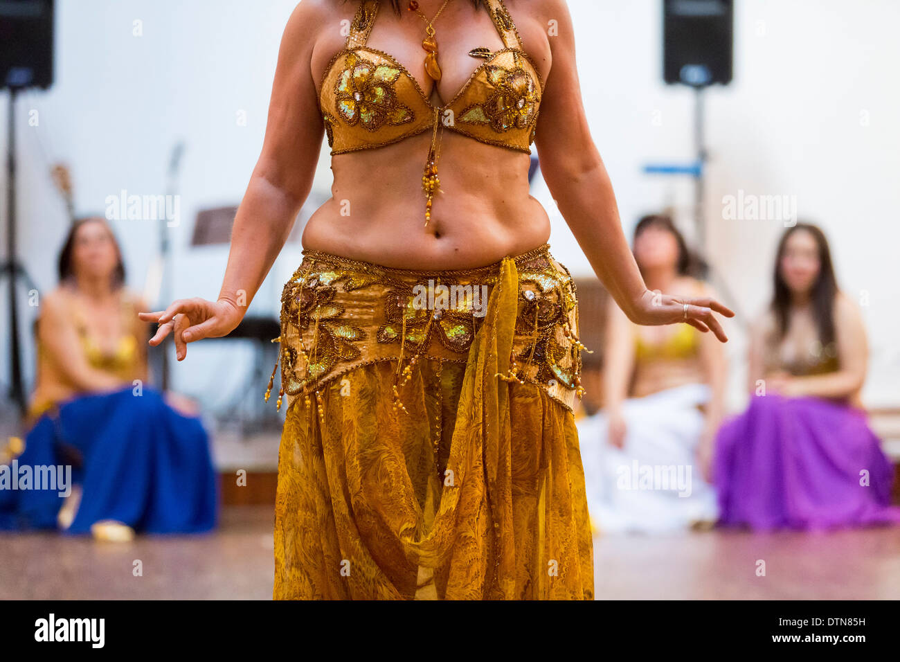 Belly dancing Stock Photo - Alamy