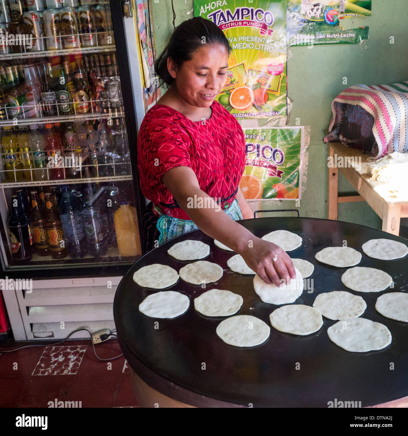 Making Tortillas By Hand High Resolution Stock Photography And Images Alamy
