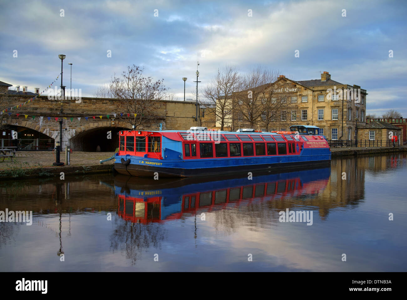 Sheaf house hires stock photography and images Alamy