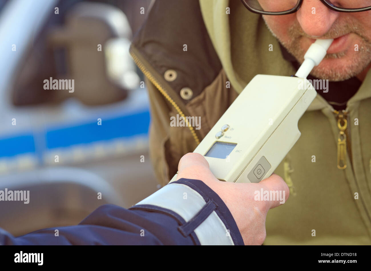 photo depicting clinical tests trzezewosci state driver by a policeman Stock Photo
