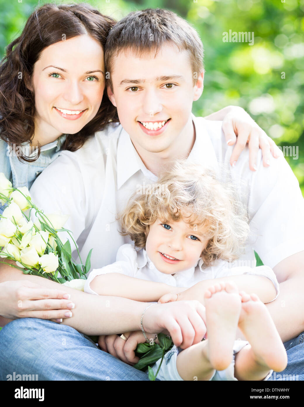 Happy healthy family outdoors hi-res stock photography and images - Alamy