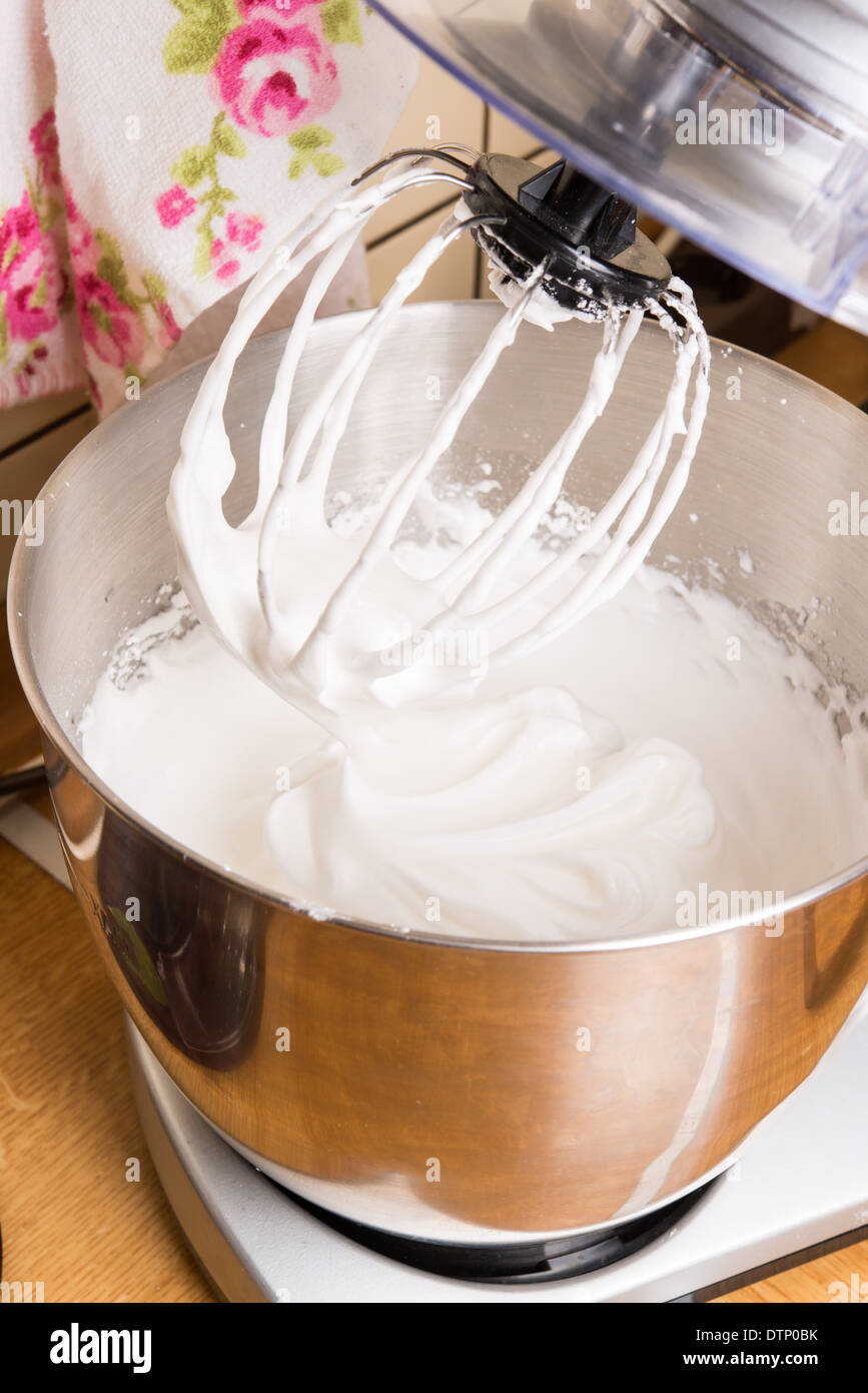 meringue in food processor Stock Photo Alamy