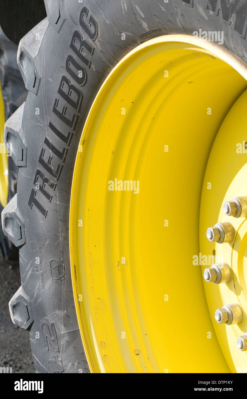 tractor tire tires tyre tyres rubber wheel wheels lug nut nuts lugnut lugnuts rim