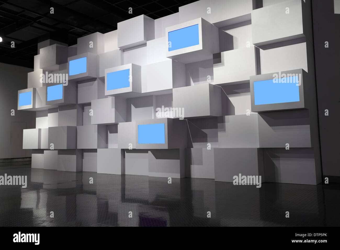 Video Wall Hi Res Stock Photography And Images Alamy