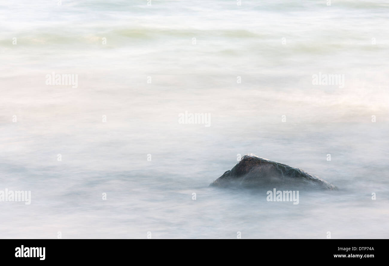 Sea water stone rock nature hi-res stock photography and images - Alamy