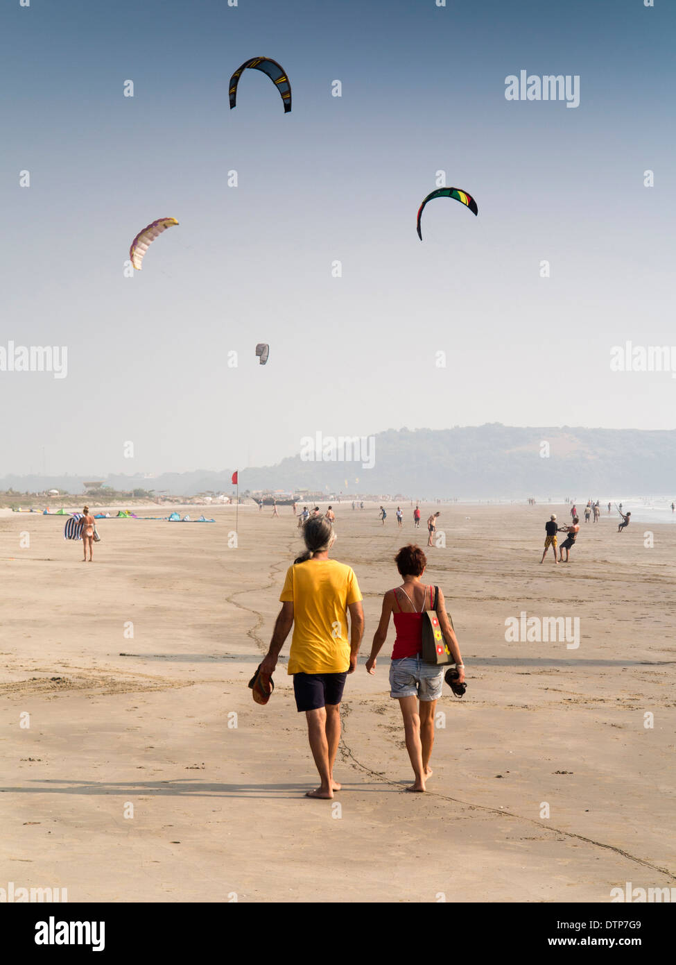 Kitesurfing india hires stock photography and images Alamy