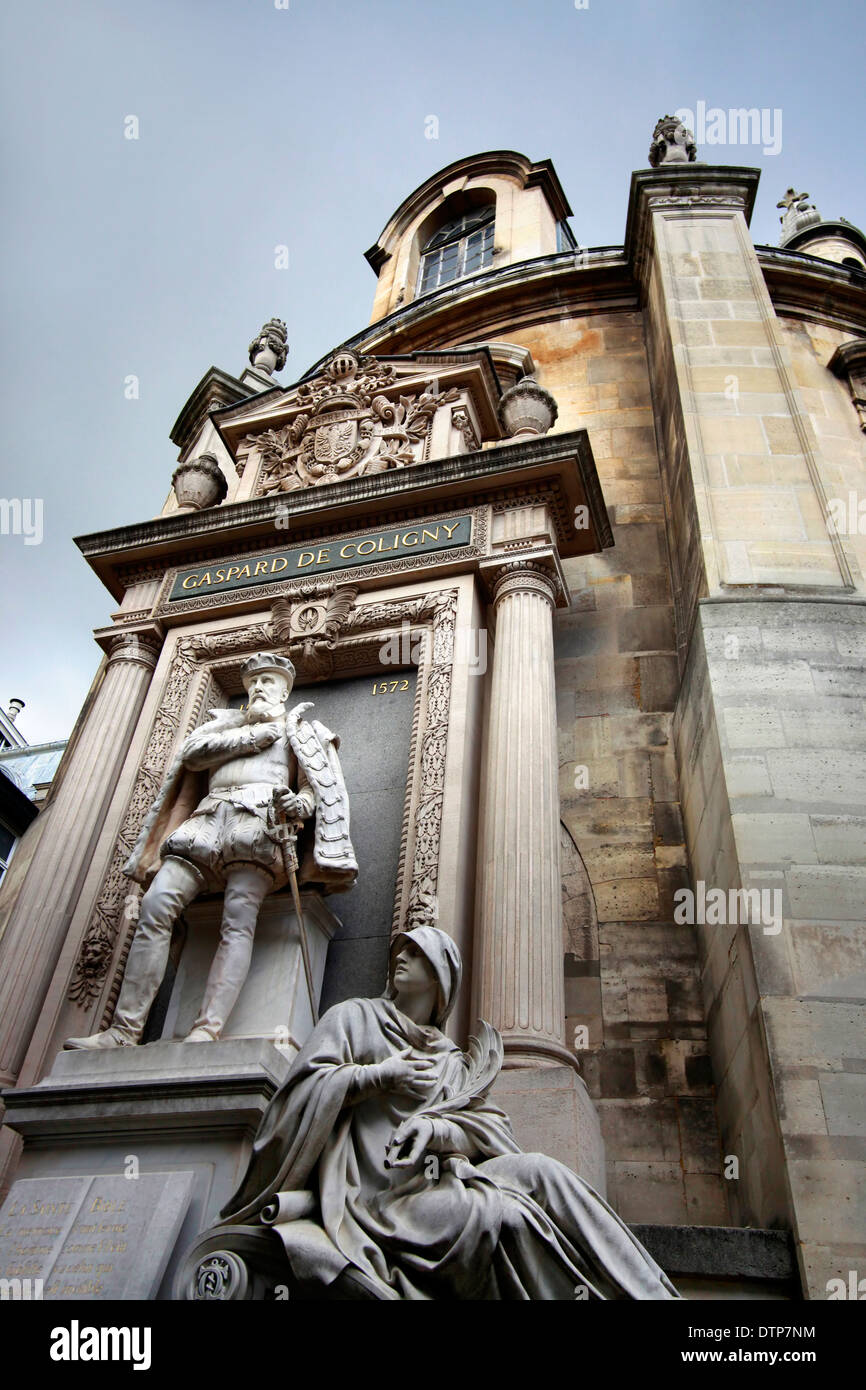Monument to Gaspard de Coligny, by Gustave Crauck (1827-1905), at the Temple Protestant de l'Oratoire du Louvre, Paris. Stock Photo