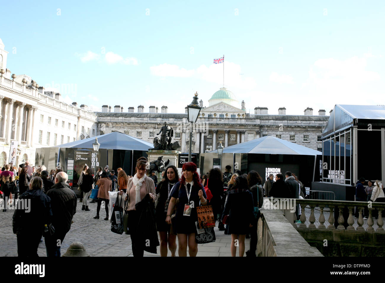 somerset house courtyard in the strand city of westminster london uk ...