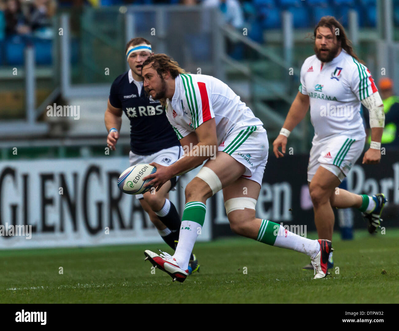 Rugby scotland scrum hi-res stock photography and images - Alamy