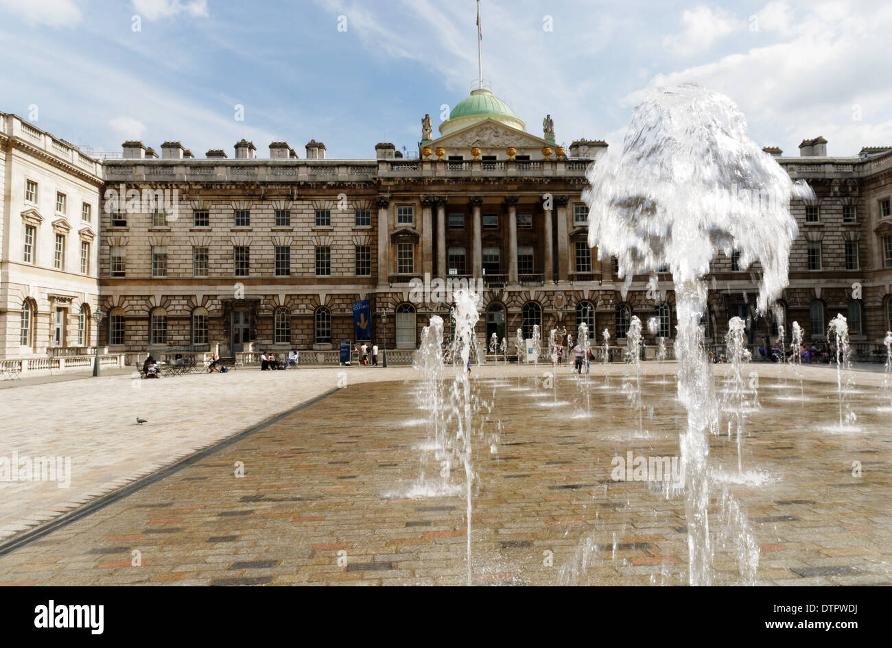 The water fountains at Somerset House in London Stock Photo