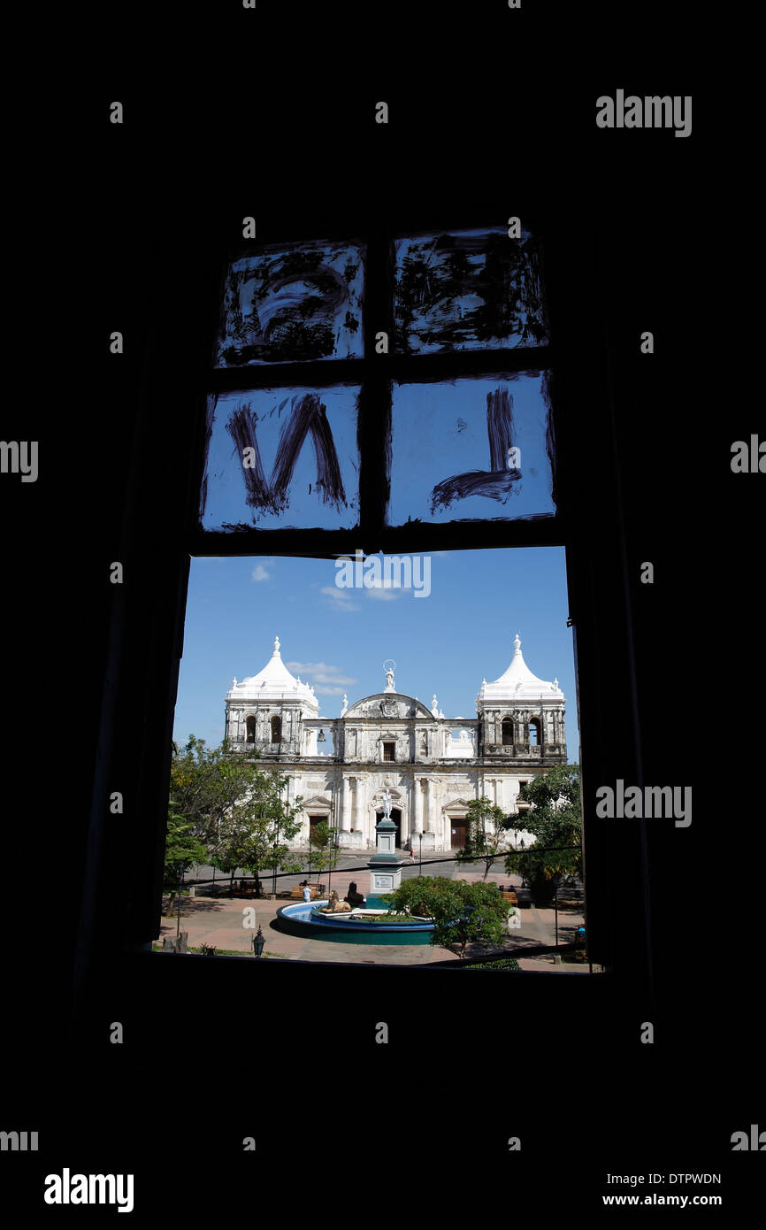 Basilica de la Asuncion seen from inside the Museum of the Revolution, the Cathedral in Leon Nicaragua Stock Photo