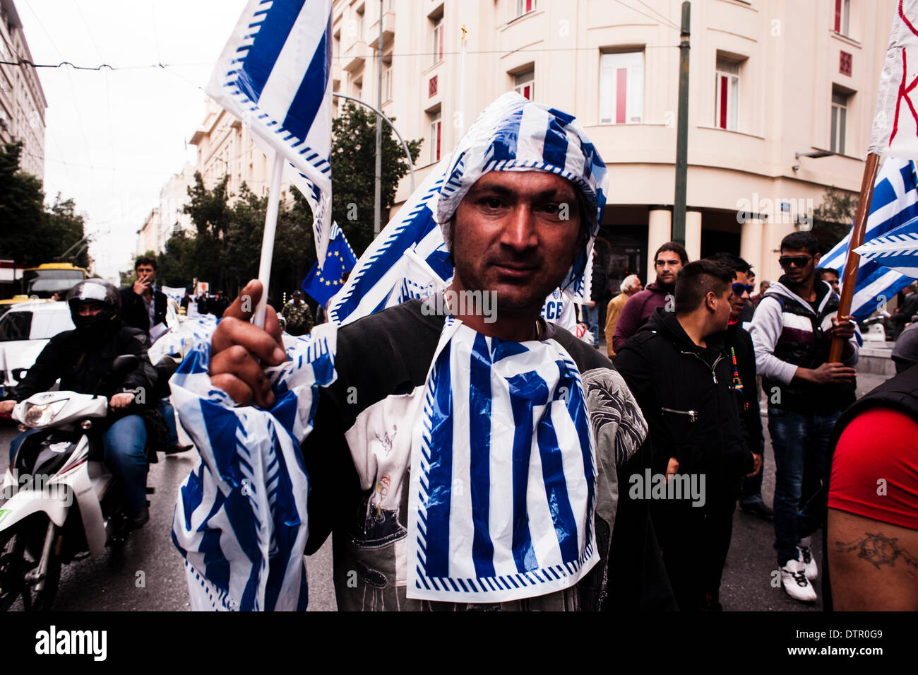 athens-greece-21st-feb-2014-greek-roma-community-marched-in-downtown-DTR0G9.jpg