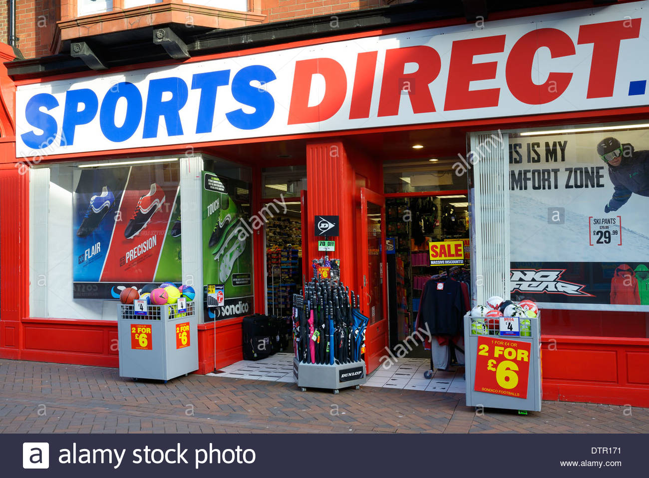 Sports Direct Stock Photos & Sports Direct Stock Images Alamy