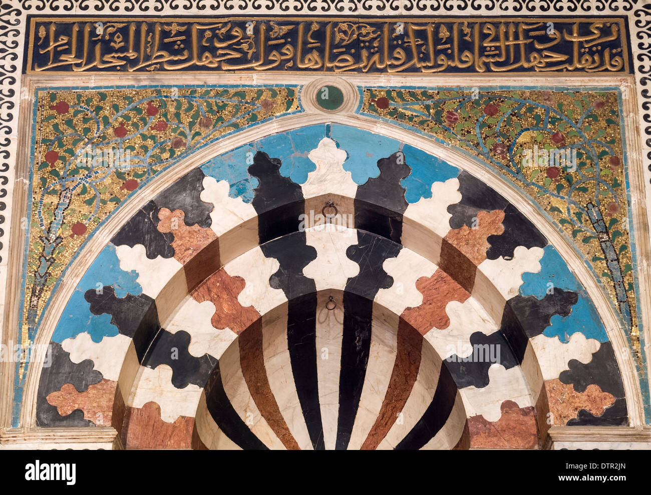detail of mihrab,Taybarsiyya madrasa, mosque of al-Azhar, Cairo, Egypt Stock Photo