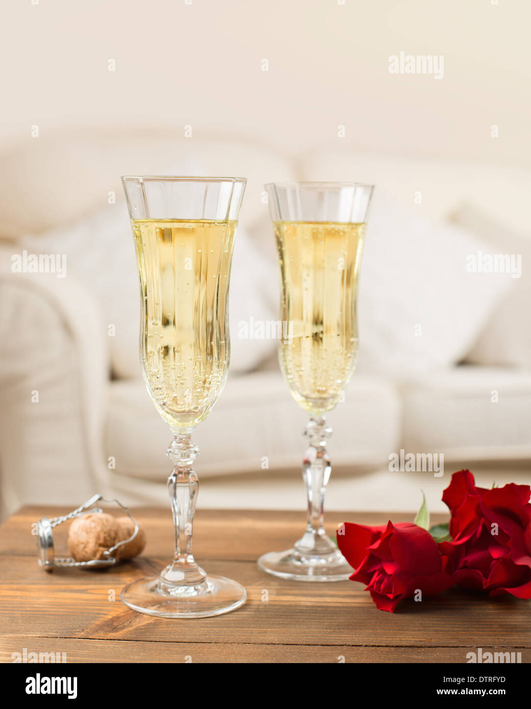 Anniversary roses hi-res stock photography and images - Alamy
