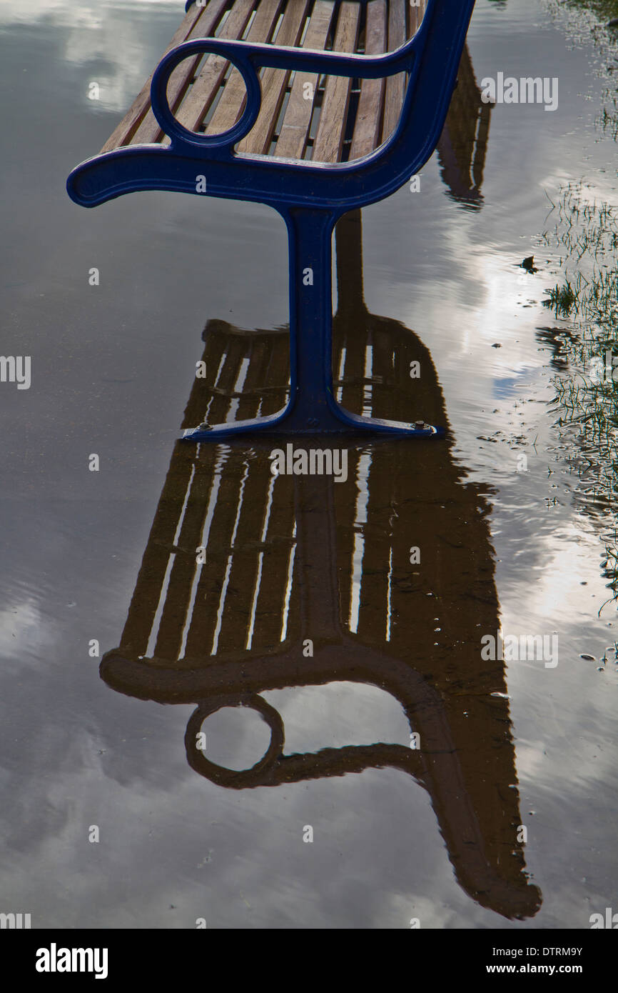 Canoe Lake Southsea Stock Photo Alamy