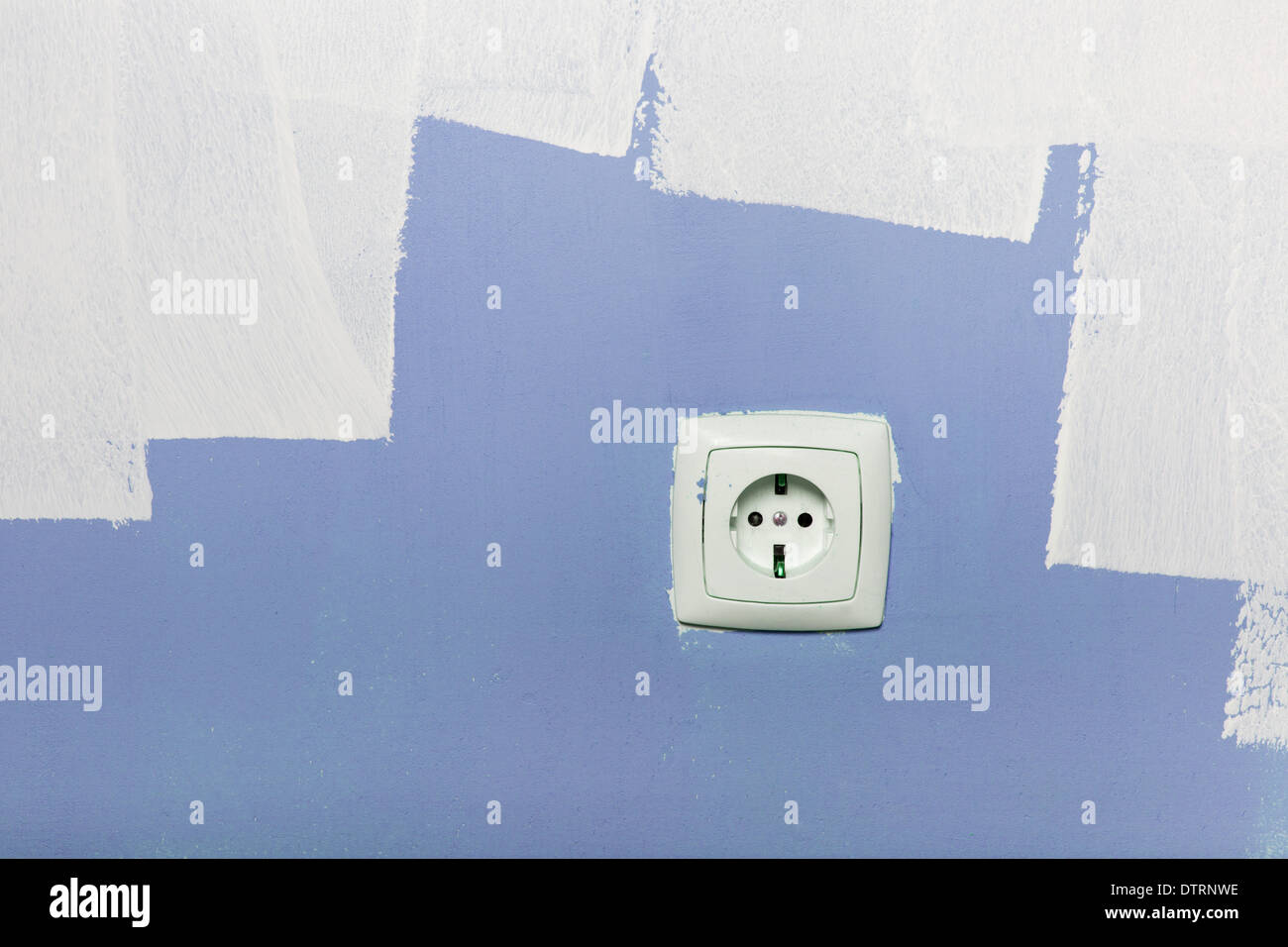 Electrical Outlet On Wall Interior DTRNWE 