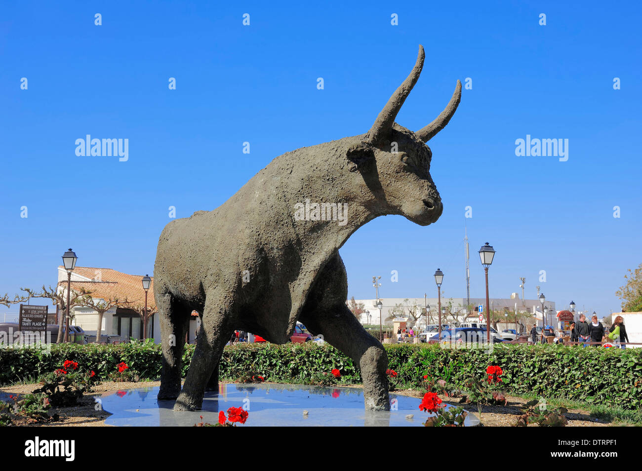 Statue of Camargue Bull, Les Saintes-Maries-de-la-Mer, Camargue, Bouches-du-Rhone, Provence-Alpes-Cote d'Azur, Southern France Stock Photo