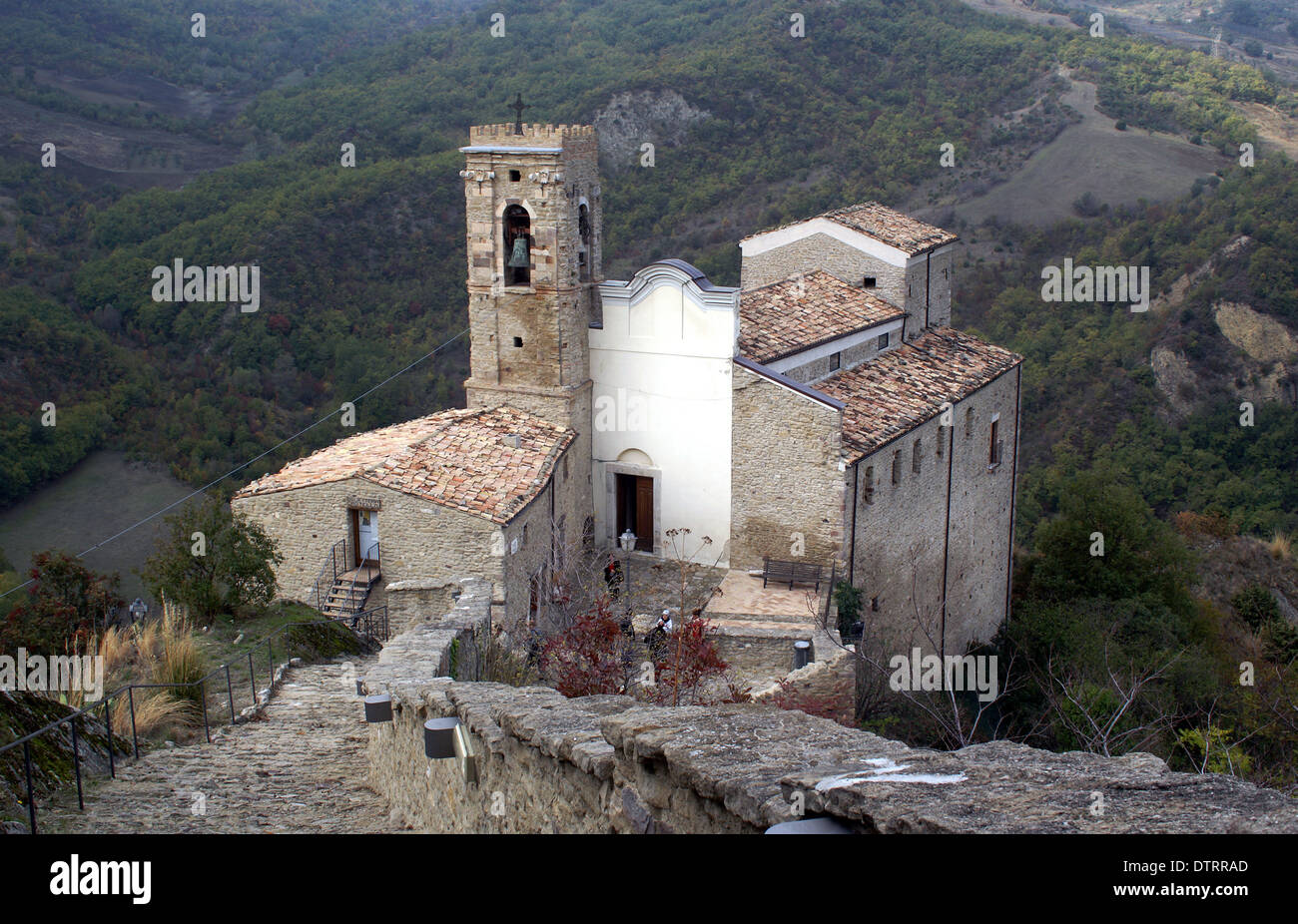 roccascalegna abruzzo italy Stock Photo Alamy