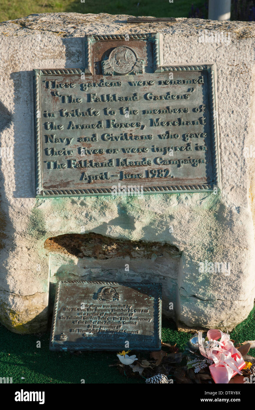 Memorial to Admiral Lord Fieldhouse in Gosport Stock Photo Alamy