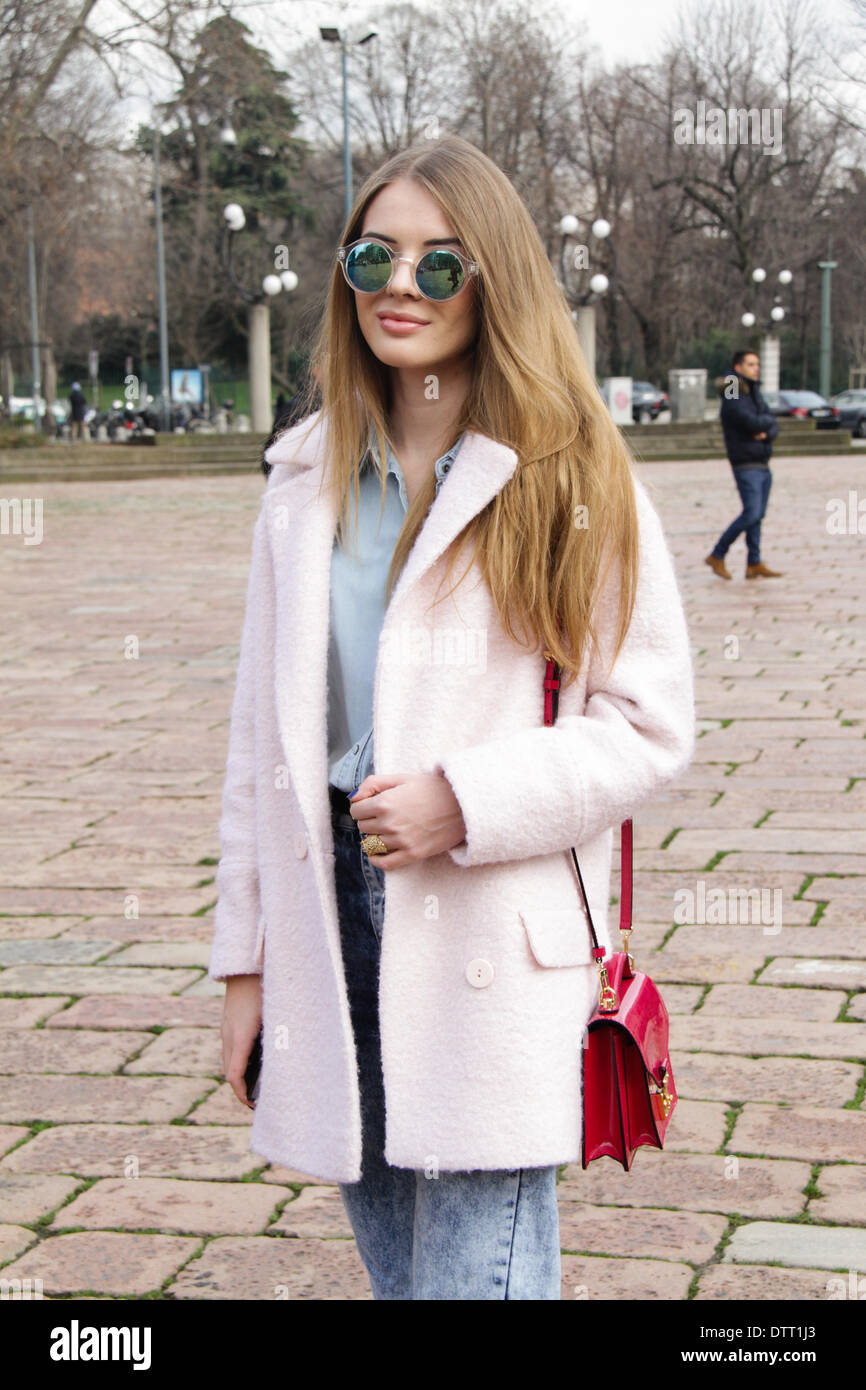 Dildolar bilan anuslarning fotosuratlari