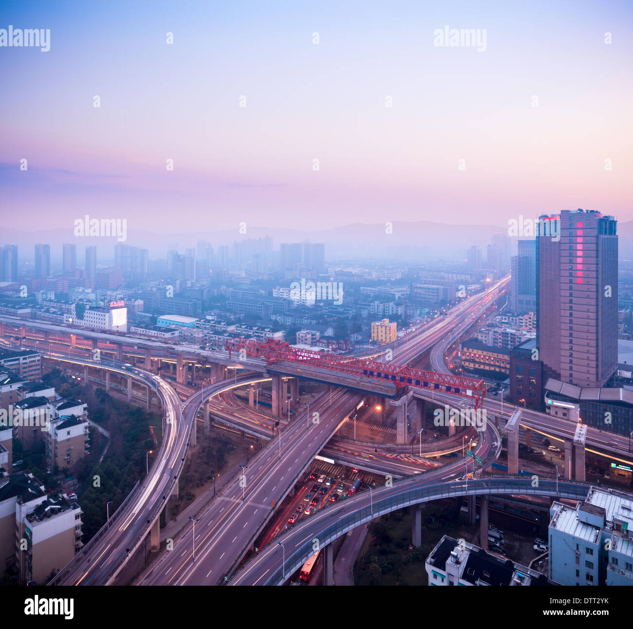 Cloverleaf interchange hires stock photography and images Alamy