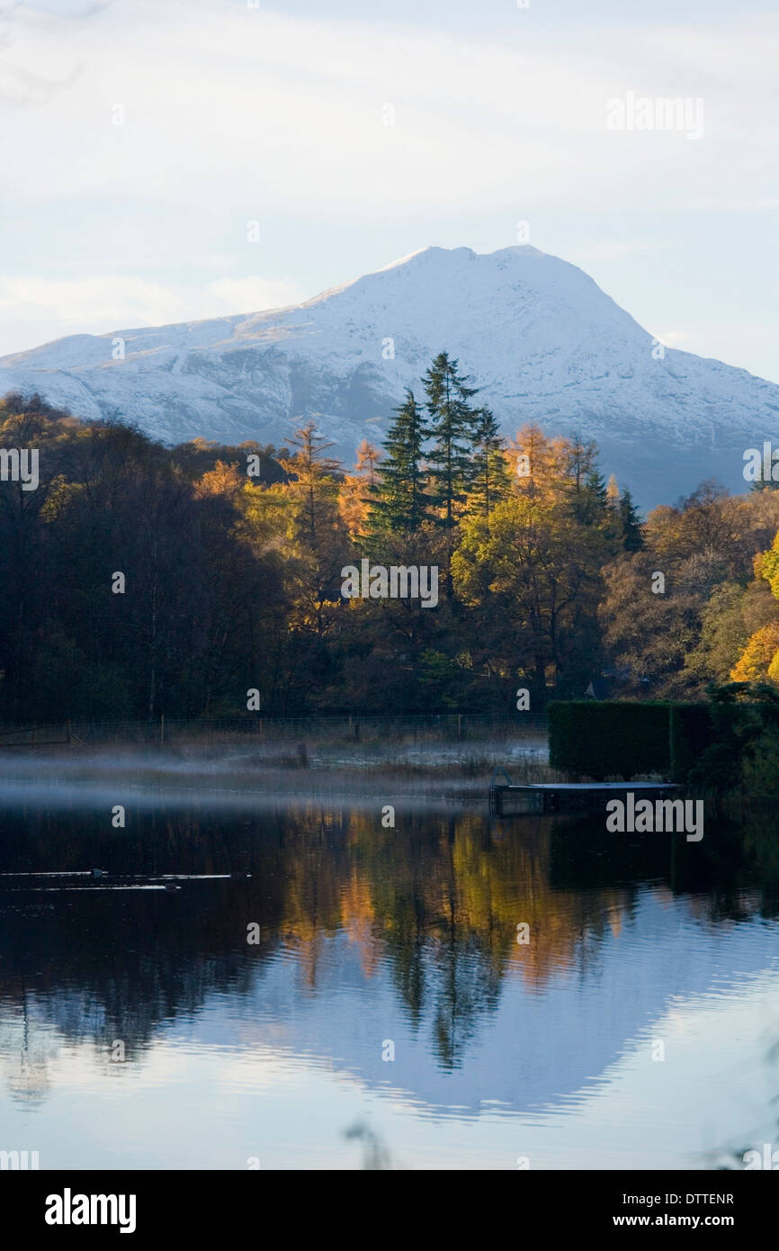 Looking towards Ben Lomond from 'The Narrows' of Loch Ard just outside Aberfoyle. Stock Photo