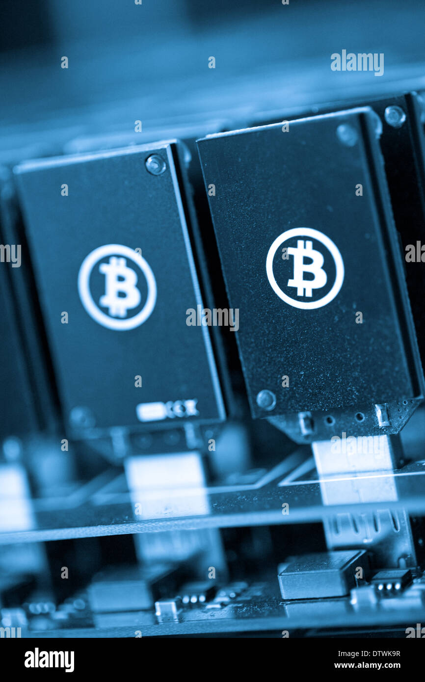 Bitcoin mining usb devices on hi-res stock photography and images - Alamy