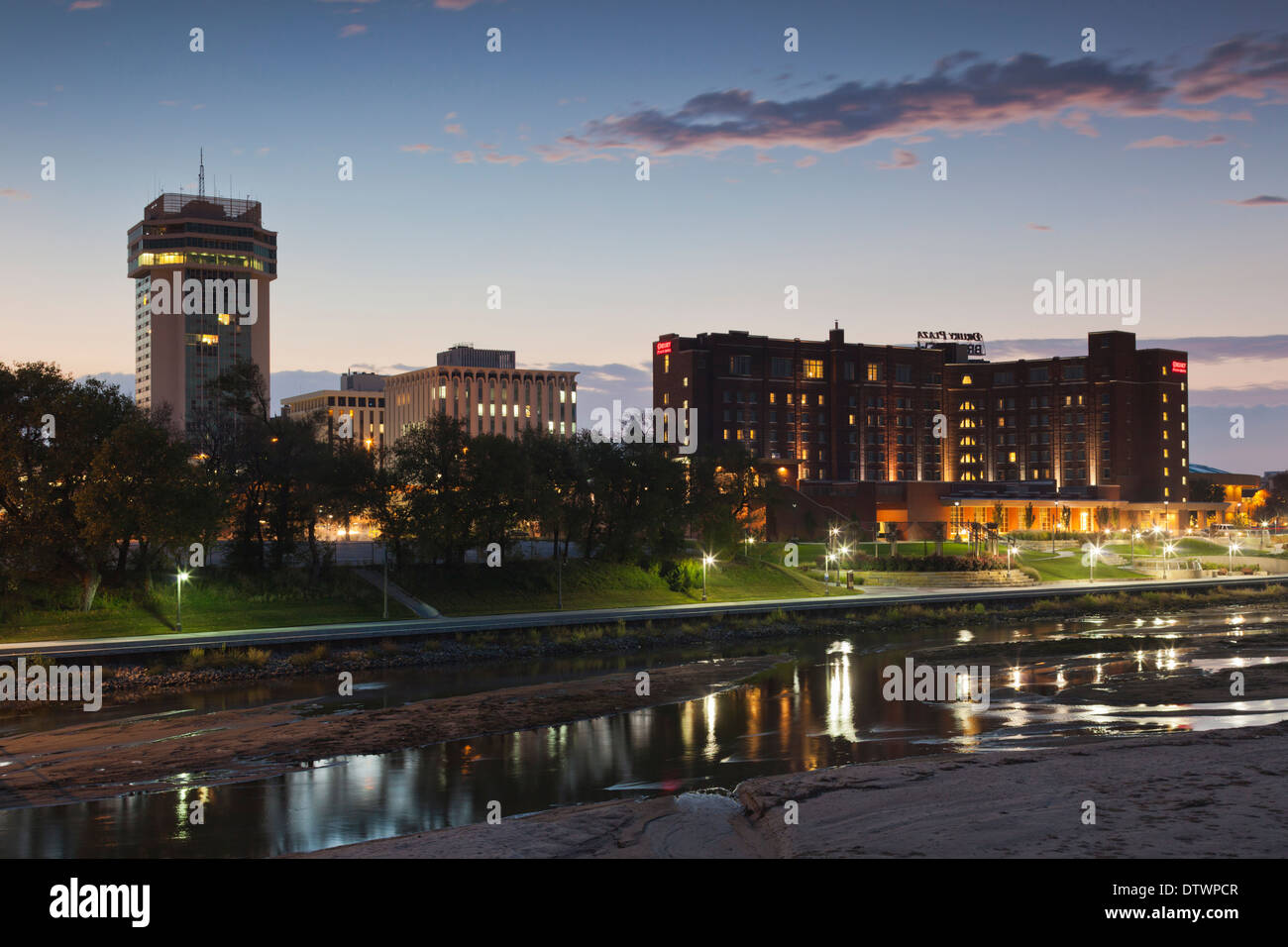 Wichita kansas skyline hires stock photography and images Alamy