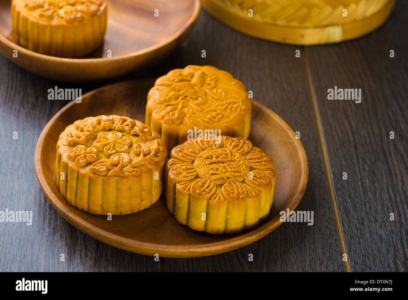 mooncake , traditional chinese foods during mid autumn festival Stock ...
