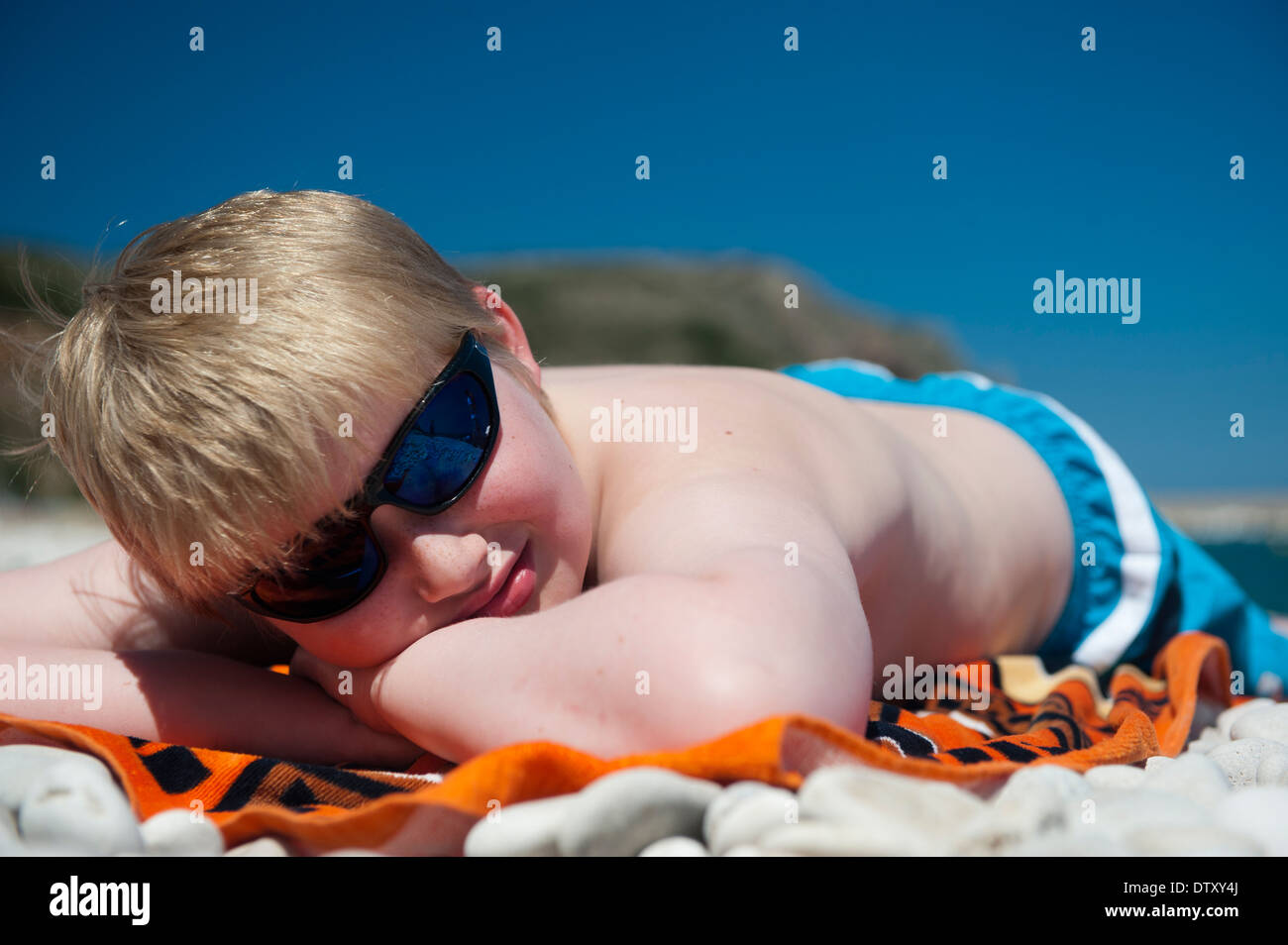 Sun burn young hi-res stock photography and images - Alamy