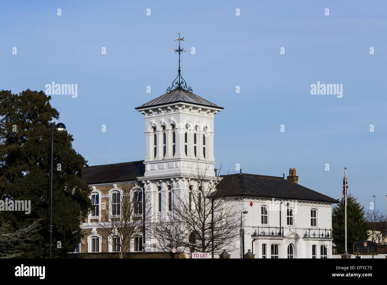 Leighton Buzzard & Linslade council building Stock Photo Alamy