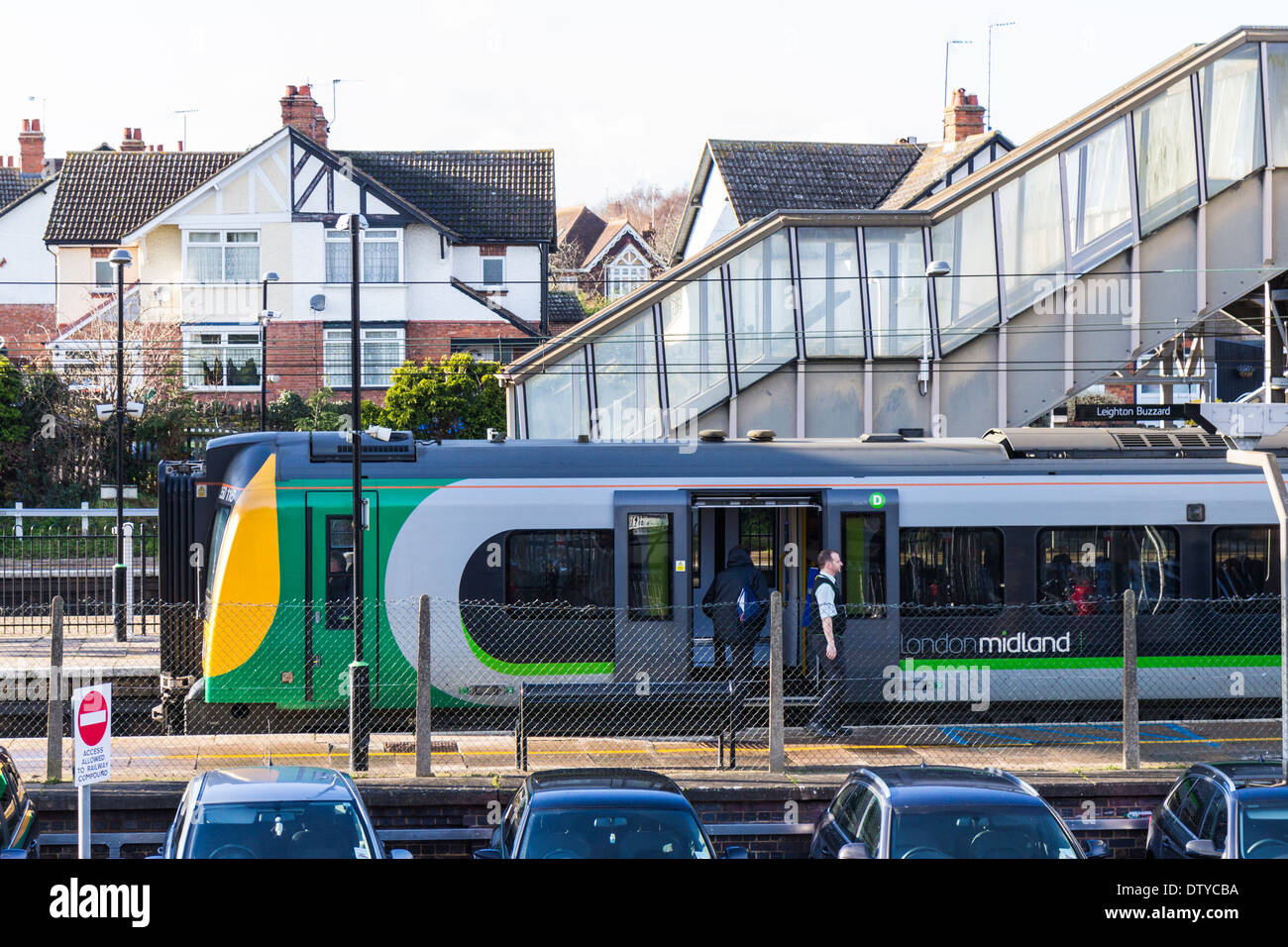 Leighton Buzzard railway station Stock Photo 66985278 Alamy Leighton Buzzard railway station Stock Photo 66985278 Alamy