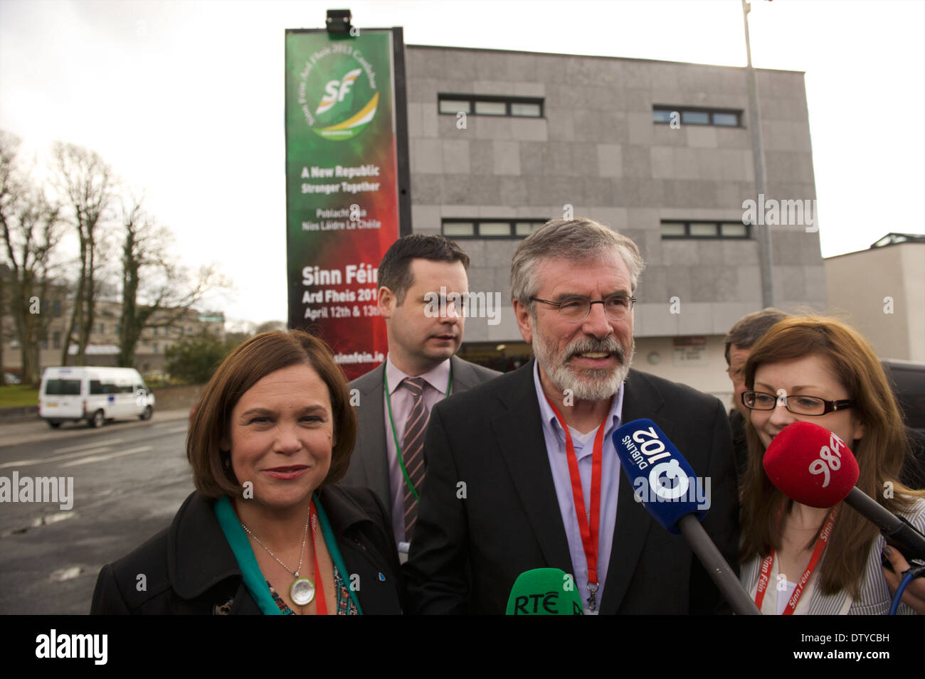 Gerry Adams TD, president of the Sinn Féin political party speaking to the media at the Sinn Fein Ard Fheis Stock Photo